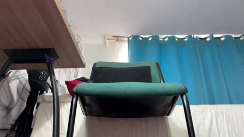 Snapshot of arteemiis chatting on January 2025 05:44:01 PM online show from January 2025 05:44:01 PM