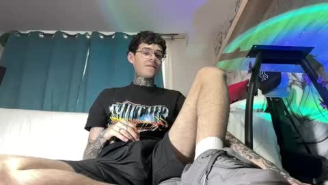 Snapshot of arteemiis chatting on January 2025 08:26:02 PM online show from January 2025 08:26:02 PM