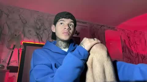 Snapshot of arteemiis chatting on January 2025 01:05:02 AM online show from January 2025 01:05:02 AM