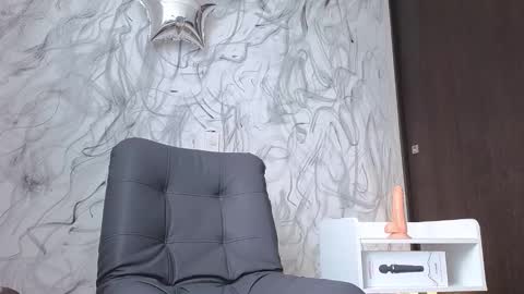 Snapshot of arteemiis chatting on October 2025 12:17:02 PM online show from October 2025 12:17:02 PM