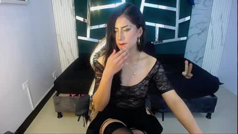 Snapshot of artemisa_ch1 chatting on January 2025 10:55:01 PM ARTEMISA online show from January 2025 10:55:01 PM