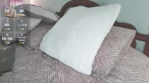 artemisiac online show from October 2025 12:22:02 AM