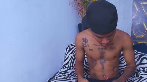 Snapshot of arthur_collins_ chatting on June 2026 09:46:01 PM ARTHUR online show from June 2026 09:46:01 PM