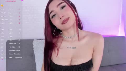 Snapshot of artmiajoy chatting on November 2025 05:24:01 PM MIA OF artmiajoy online show from November 2025 05:24:01 PM