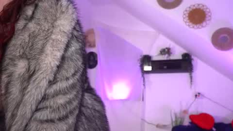 Amalia online show from October 2025 03:43:02 AM