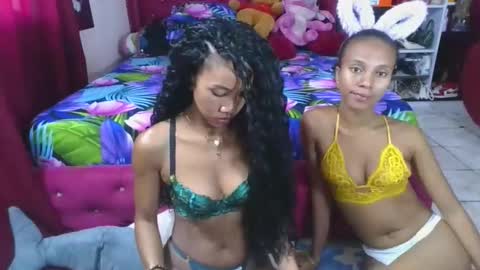 Snapshot of artsloveyou chatting on March 2026 06:28:01 AM artsloveyou online show from March 2026 06:28:01 AM