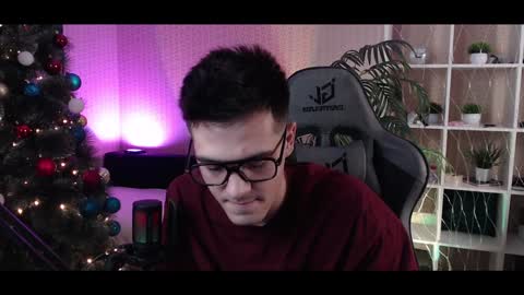 Snapshot of arturmelrose chatting on December 2024 01:30:01 AM Artur Cumalot online show from December 2024 01:30:01 AM