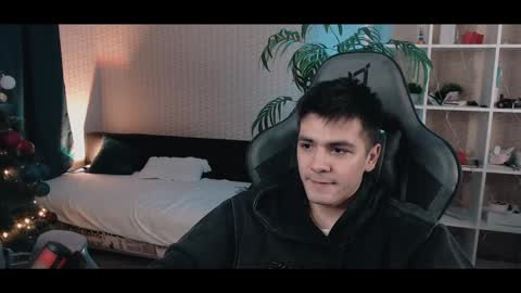 Snapshot of arturmelrose chatting on December 2024 10:08:02 AM Artur Cumalot online show from December 2024 10:08:02 AM