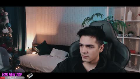 Snapshot of arturmelrose chatting on December 2024 05:03:01 AM Artur Cumalot online show from December 2024 05:03:01 AM