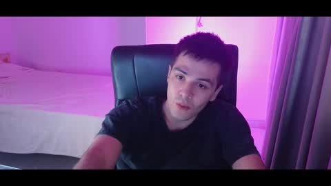 Snapshot of arturmelrose chatting on February 2025 11:25:02 AM Artur Cumalot online show from February 2025 11:25:02 AM