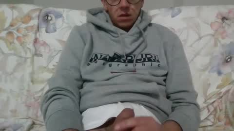 Snapshot of arturpaulval chatting on January 2025 07:38:01 PM arturpaulval online show from January 2025 07:38:01 PM