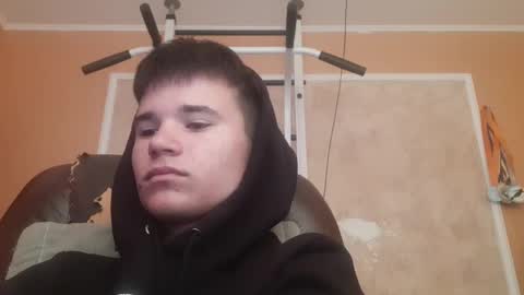 Snapshot of arvyn_ chatting on April 2026 07:25:02 AM Denis online show from April 2026 07:25:02 AM