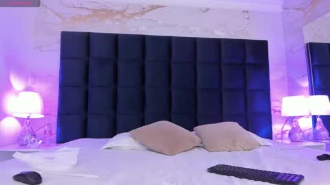 Snapshot of ary1_ chatting on November 2025 04:01:02 AM Ary online show from November 2025 04:01:02 AM