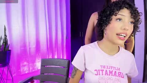 Snapshot of ary_and_kel chatting on February 2026 11:55:01 PM Ariana and Kelsieh online show from February 2026 11:55:01 PM