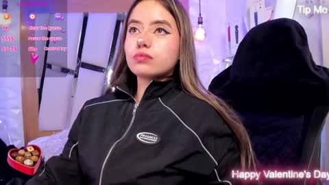 Ary Cooper online show from September 2025 02:07:01 PM