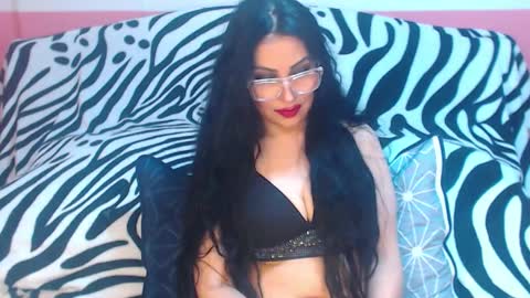 Snapshot of ary_z chatting on March 2026 11:45:01 PM Ary online show from March 2026 11:45:01 PM