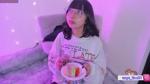 Snapshot of arya_line chatting on April 2026 02:25:02 AM Arys online show from April 2026 02:25:02 AM