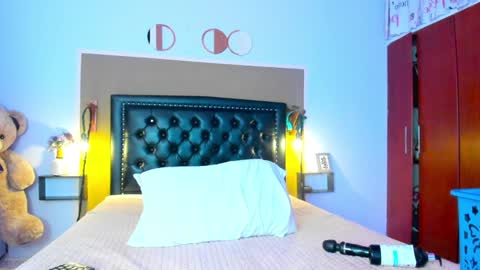 ary online show from January 2025 08:30:02 PM