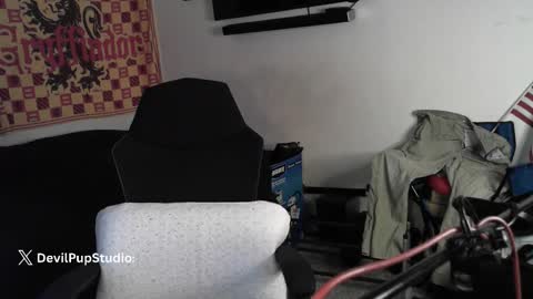 devilPup75 online show from November 2025 03:25:02 PM
