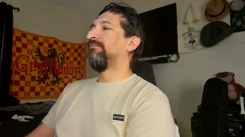 devilPup75 online show from December 2025 05:07:02 PM