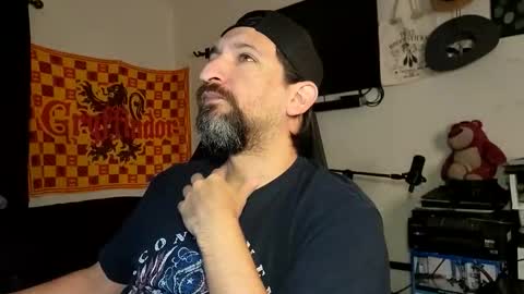 devilPup75 online show from January 2026 02:04:02 AM