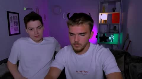 Snapshot of ash_raven_ chatting on September 2025 07:46:02 PM ash_raven_ online show from September 2025 07:46:02 PM