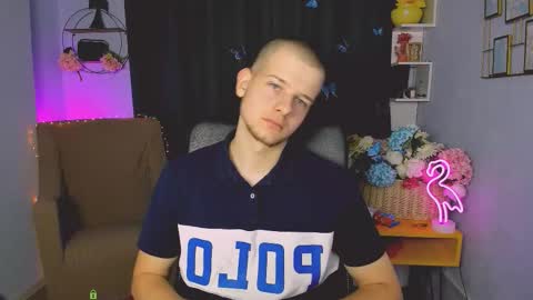 Snapshot of ash_raven_ chatting on September 2025 12:15:01 PM ash_raven_ online show from September 2025 12:15:01 PM