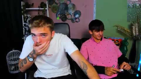 Snapshot of ash_raven_ chatting on October 2025 07:45:01 PM ash_raven_ online show from October 2025 07:45:01 PM