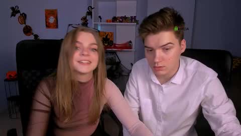 Snapshot of ash_raven_ chatting on October 2025 08:13:02 PM ash_raven_ online show from October 2025 08:13:02 PM