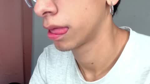 Ash online show from January 2026 07:04:01 PM