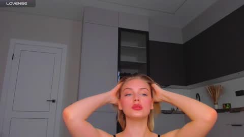 Snapshot of ashbunny_ chatting on December 2024 07:36:01 AM your pretty Ashley online show from December 2024 07:36:01 AM
