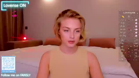 Snapshot of ashbunny_ chatting on February 2025 05:33:01 PM your pretty Ashley online show from February 2025 05:33:01 PM