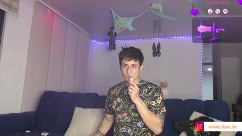 Snapshot of ashely_ryan24 chatting on October 2025 12:08:02 AM Ashley And Ryan online show from October 2025 12:08:02 AM