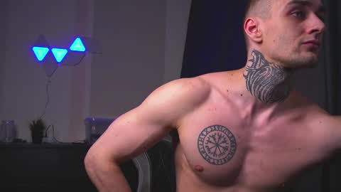 Snapshot of asher_88 chatting on February 2025 06:30:01 PM Jerk Machine online show from February 2025 06:30:01 PM