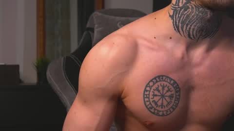 Snapshot of asher_88 chatting on March 2025 05:34:02 PM Jerk Machine online show from March 2025 05:34:02 PM
