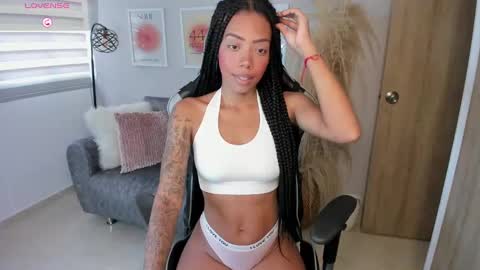 A S H L E Y online show from September 2025 06:41:02 PM