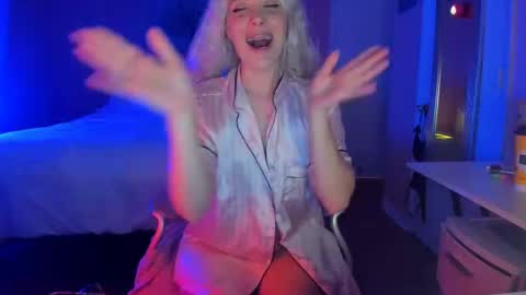 Ashley online show from October 2025 11:36:02 PM