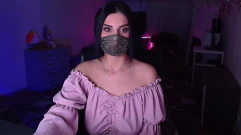 Snapshot of ashley__cooper__ chatting on December 2024 02:42:01 AM Yasmina online show from December 2024 02:42:01 AM