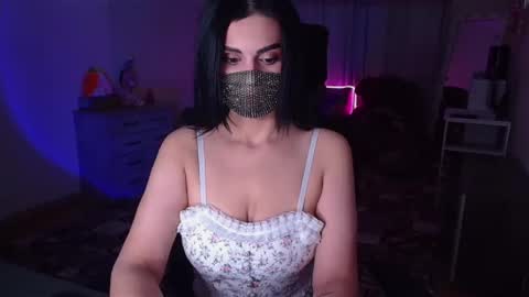 Snapshot of ashley__cooper__ chatting on December 2024 04:07:02 AM Yasmina online show from December 2024 04:07:02 AM