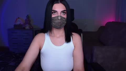 Snapshot of ashley__cooper__ chatting on December 2024 04:12:02 AM Yasmina online show from December 2024 04:12:02 AM