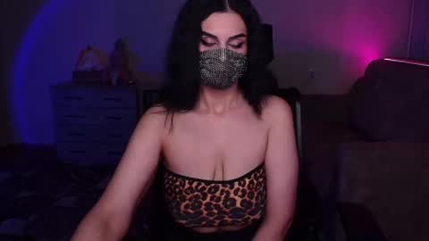 Snapshot of ashley__cooper__ chatting on December 2024 05:34:01 AM Yasmina online show from December 2024 05:34:01 AM