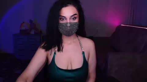 Snapshot of ashley__cooper__ chatting on December 2024 04:01:02 AM Yasmina online show from December 2024 04:01:02 AM