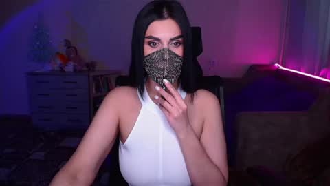 Snapshot of ashley__cooper__ chatting on January 2025 05:48:01 AM Yasmina online show from January 2025 05:48:01 AM