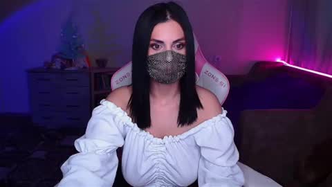 Snapshot of ashley__cooper__ chatting on February 2025 03:52:02 AM Yasmina online show from February 2025 03:52:02 AM
