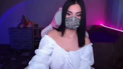 Snapshot of ashley__cooper__ chatting on February 2025 03:23:01 AM Yasmina online show from February 2025 03:23:01 AM