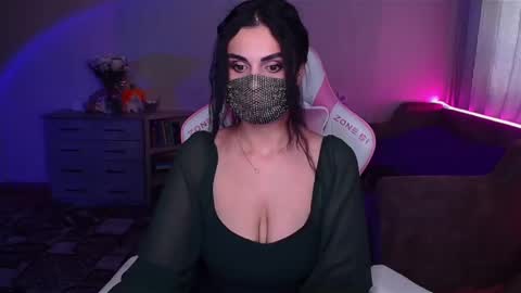 Snapshot of ashley__cooper__ chatting on February 2025 04:26:02 AM Yasmina online show from February 2025 04:26:02 AM