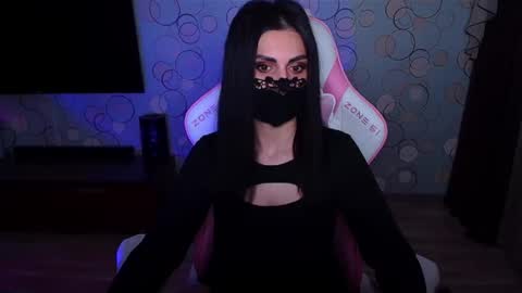   Yasmina   online show from April 2026 04:05:02 AM