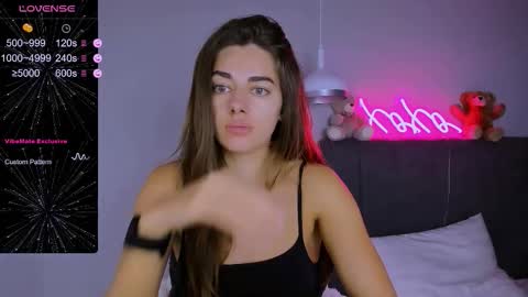 Snapshot of ashley__jess chatting on November 2025 04:30:01 PM Ashley online show from November 2025 04:30:01 PM