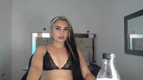 ashley__tylor online show from January 2025 07:53:02 AM