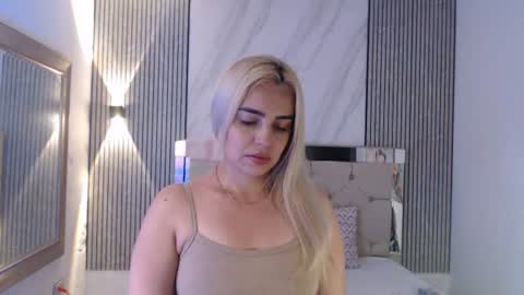 ashley__tylor online show from June 2026 12:32:02 AM